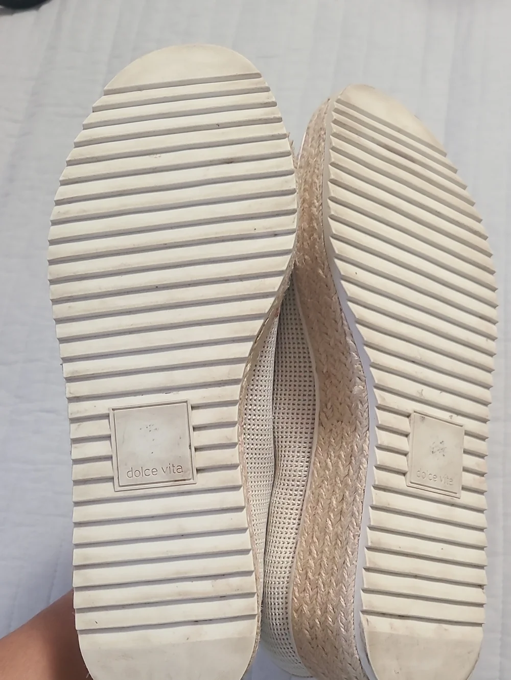 Dolce Vita Tannah Espadrille Wedge Women Trendy Platform Beige Sneakers Sz 8.5 M